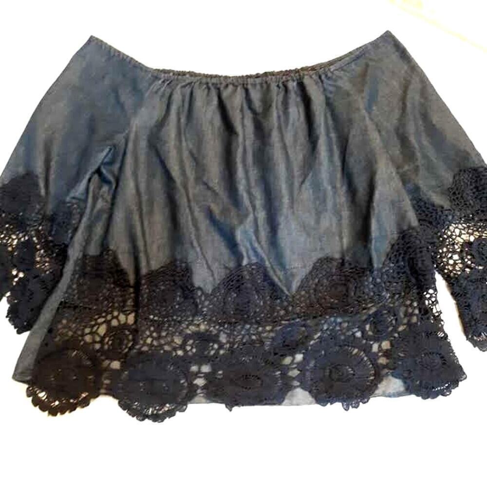 Off the Shoulder Unique Spectrum Womens Top Crocheted Lace Trim Size Med LN